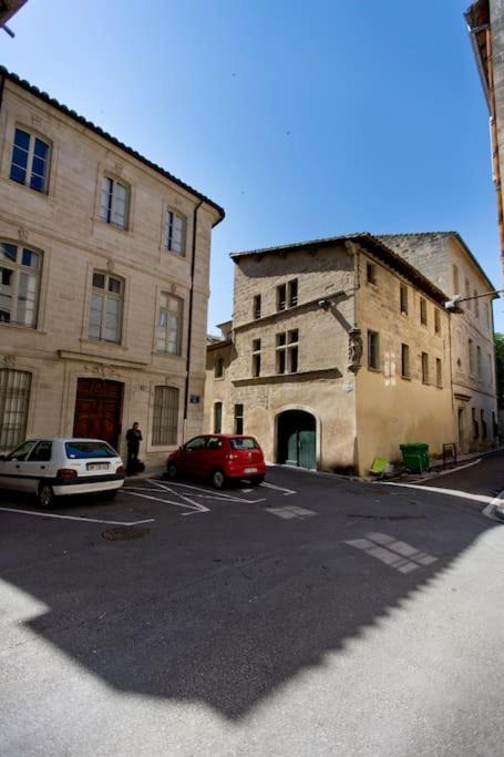 La Bulle - Parking Gratuit En Souterrain - 2 Mins Du Palais Des Papes - Clim Ac - Wifi Leilighet Avignon Eksteriør bilde